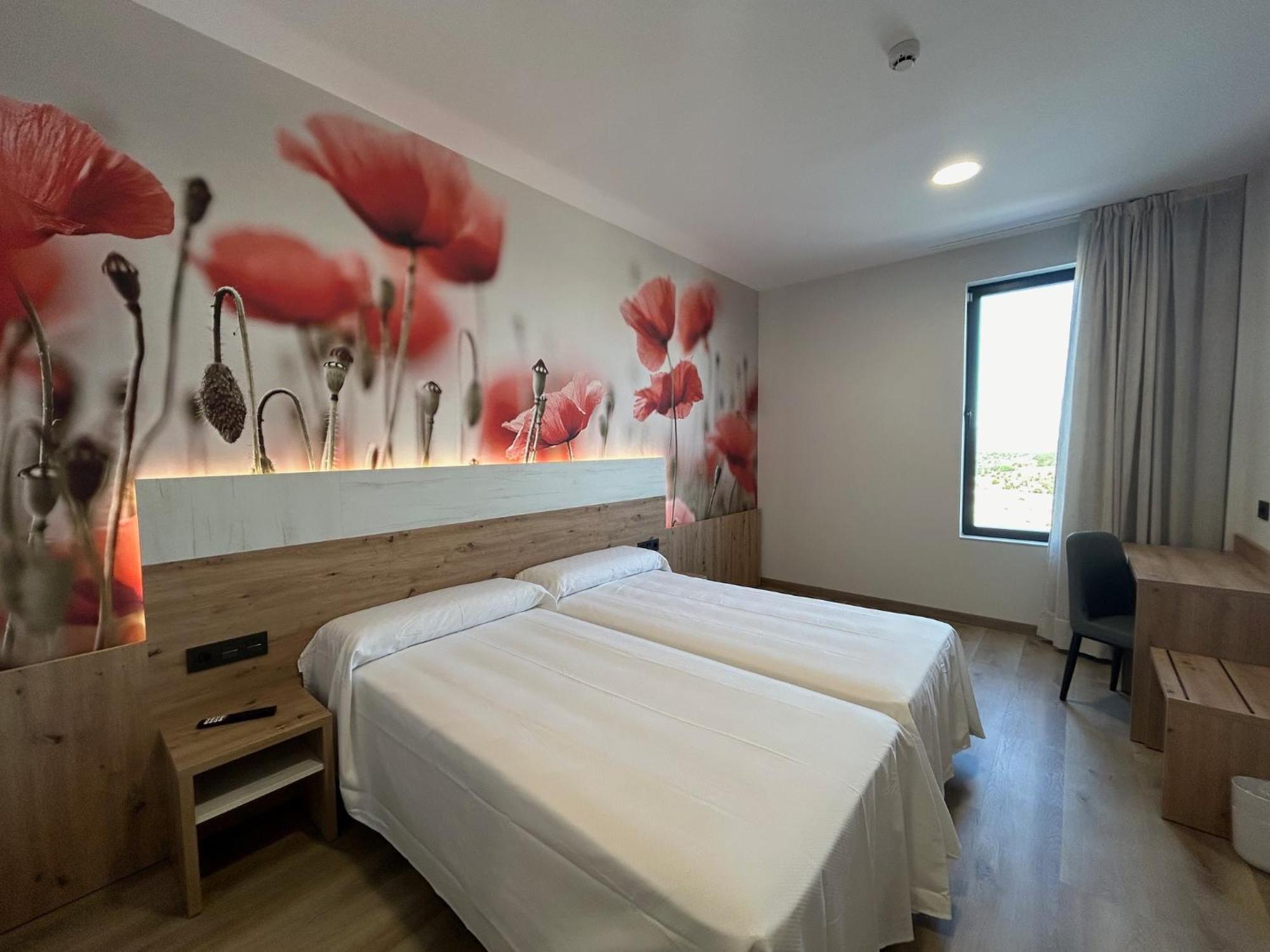 Hotel Javalambre Ла-Пуэбла-де-Вальверде Экстерьер фото