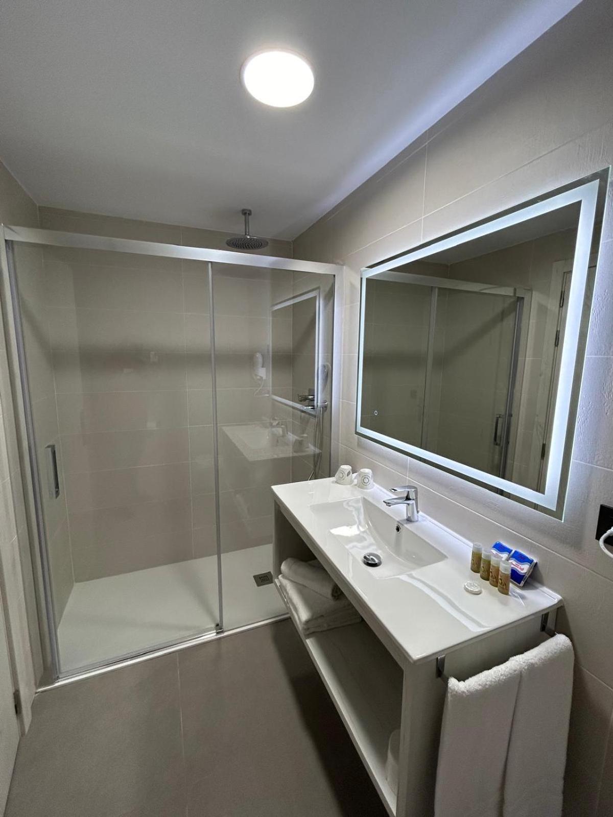 Hotel Javalambre Ла-Пуэбла-де-Вальверде Экстерьер фото