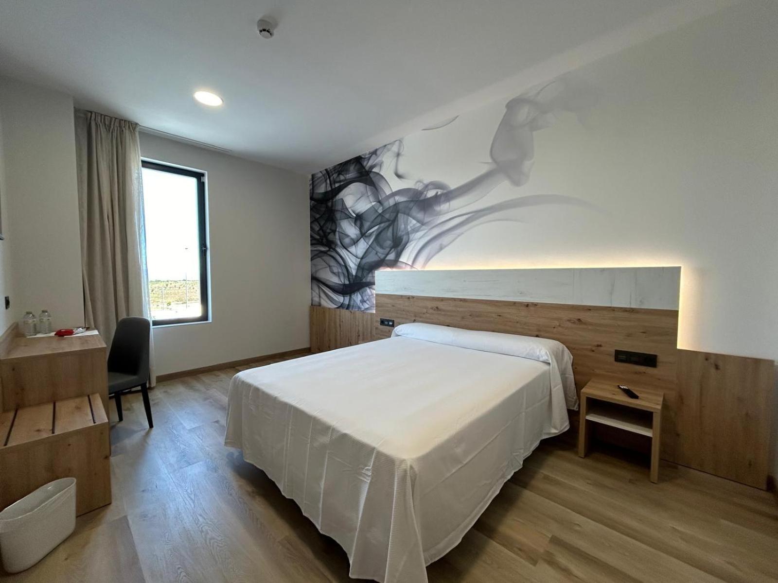 Hotel Javalambre Ла-Пуэбла-де-Вальверде Экстерьер фото